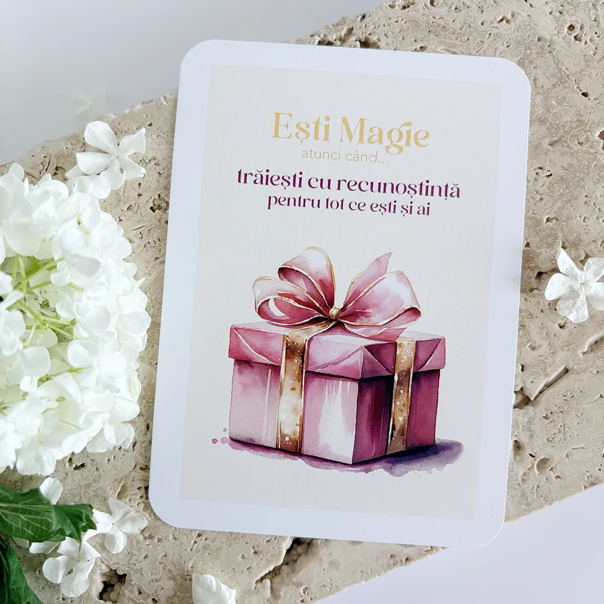 Card inspirațional cu mesaj - Ești Magie atunci când trăiești cu recunoștință pentru tot ceea ce ești și ai